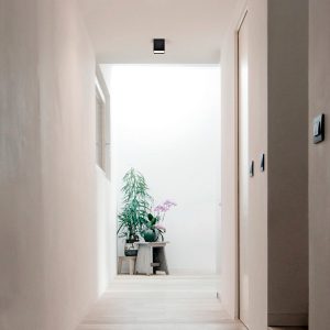 Spot aplicat/ Plafoniera led XSMOOTH, L10, LED SMD 10W, 797lm, 3000k, negru mat, Arelux, SM01WW SBK